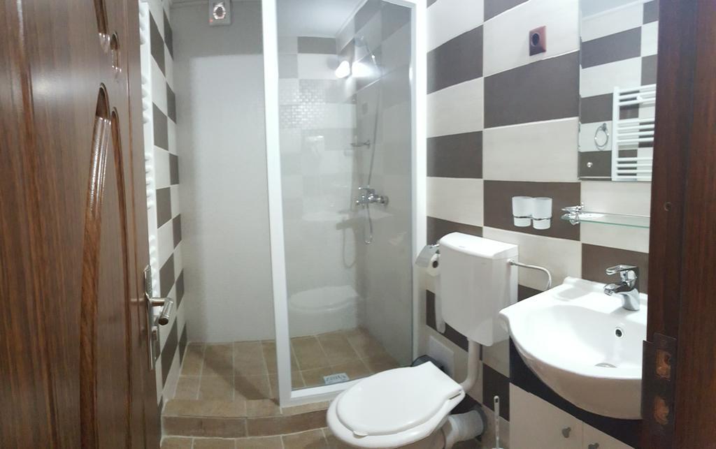 Casa Alex Hotel Târgu Jiu Kamer foto