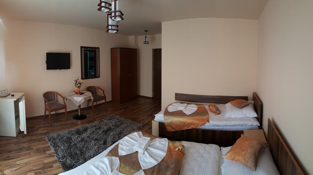 Casa Alex Hotel Târgu Jiu Kamer foto