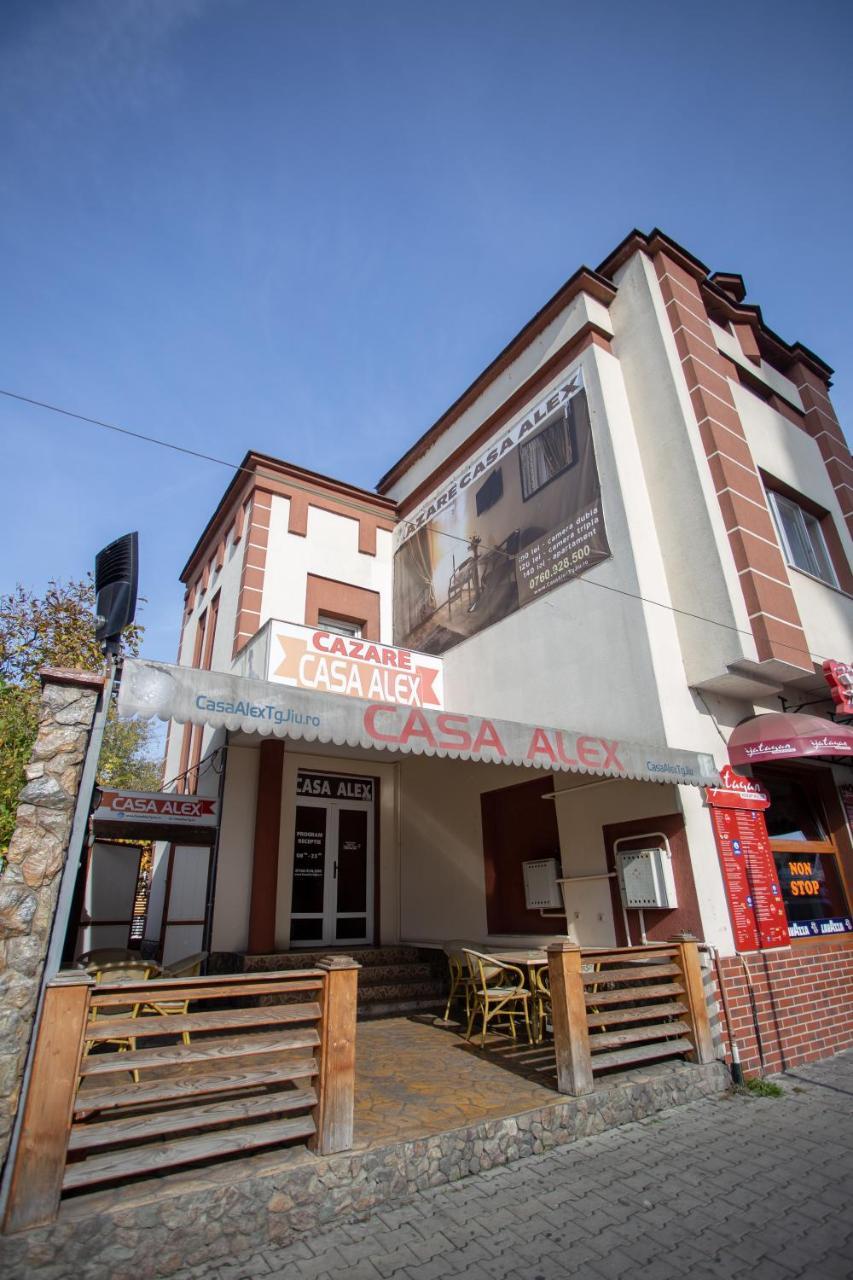 Casa Alex Hotel Târgu Jiu Buitenkant foto